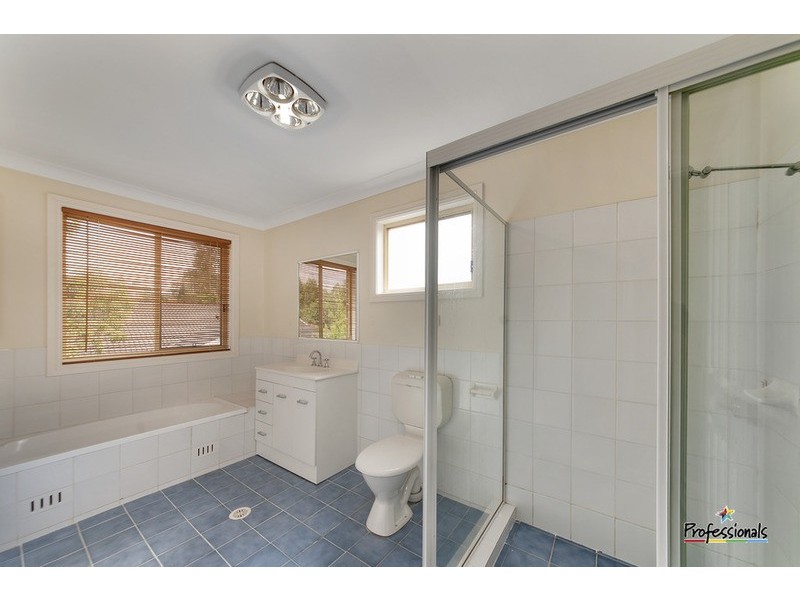 3 Rudd Close, Casula NSW 2170