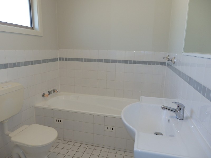 5/13-15 Carnation Avenue, Casula NSW 2170