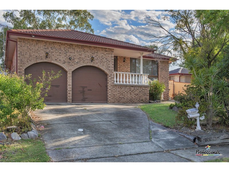 17 Grose Avenue, Lurnea NSW 2170