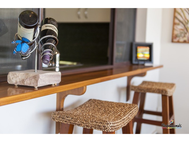 42 Canberra  Avenue, Casula NSW 2170