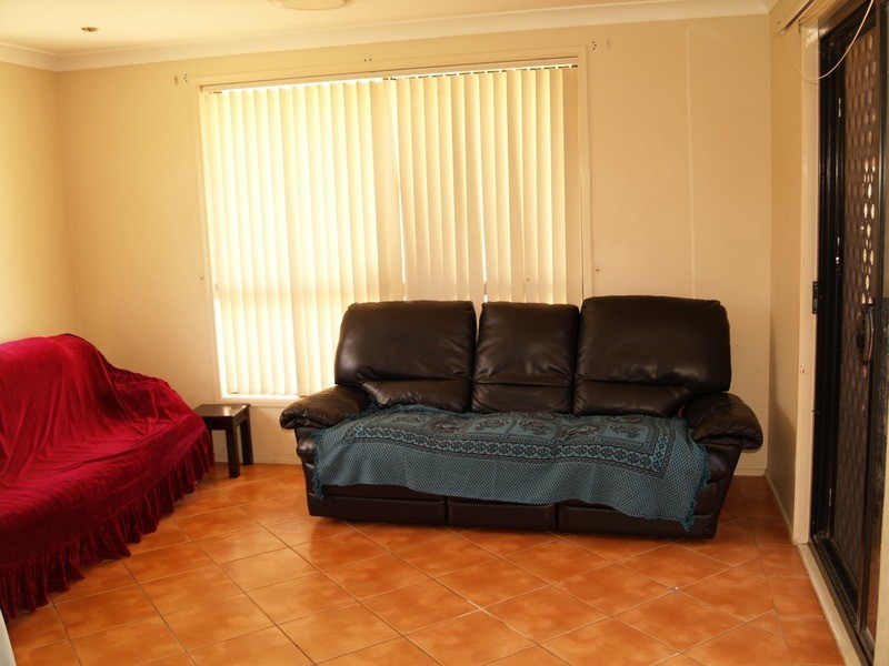 18  Michelago Circuit, Prestons NSW 2170