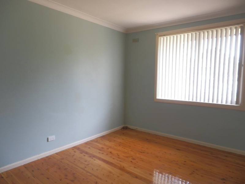 9 Taloma Avenue, Lurnea NSW 2170