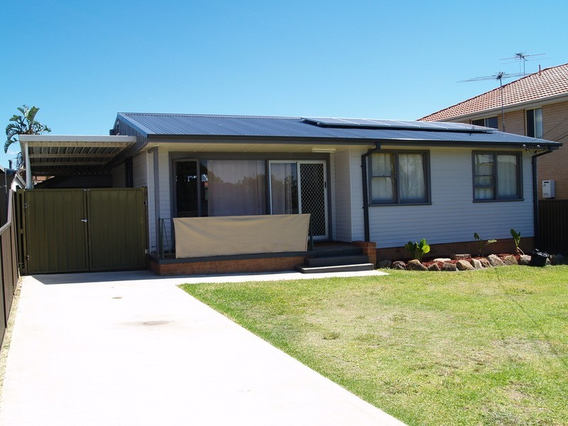 24 Fitzpatrick  Crescent, Casula NSW 2170