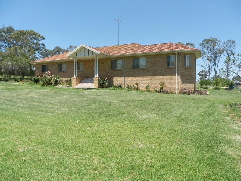 77 Alma Road, Leppington NSW 2179