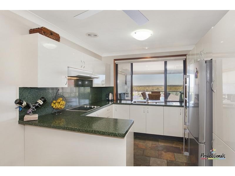 42 Canberra Avenue, Casula NSW 2170