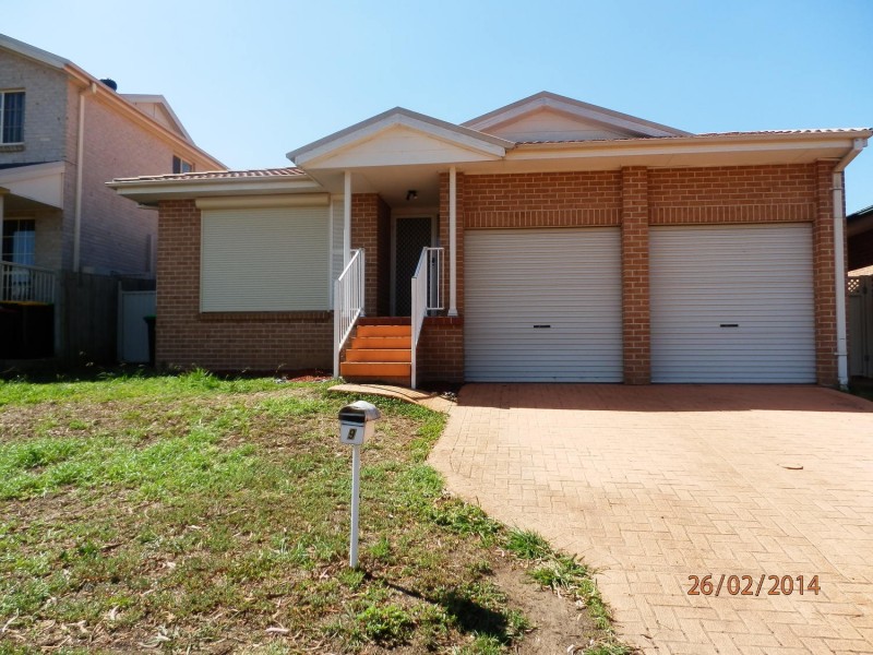 9 Harpur Place, Casula NSW 2170