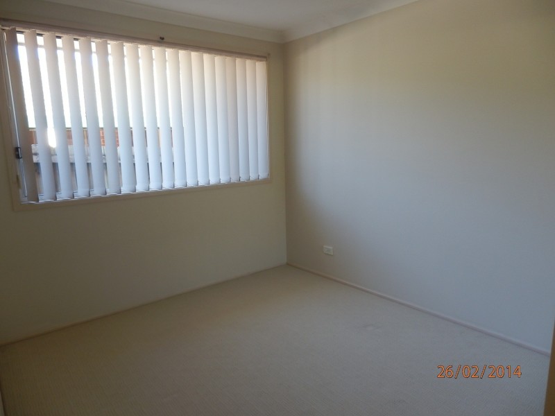 9 Harpur Place, Casula NSW 2170