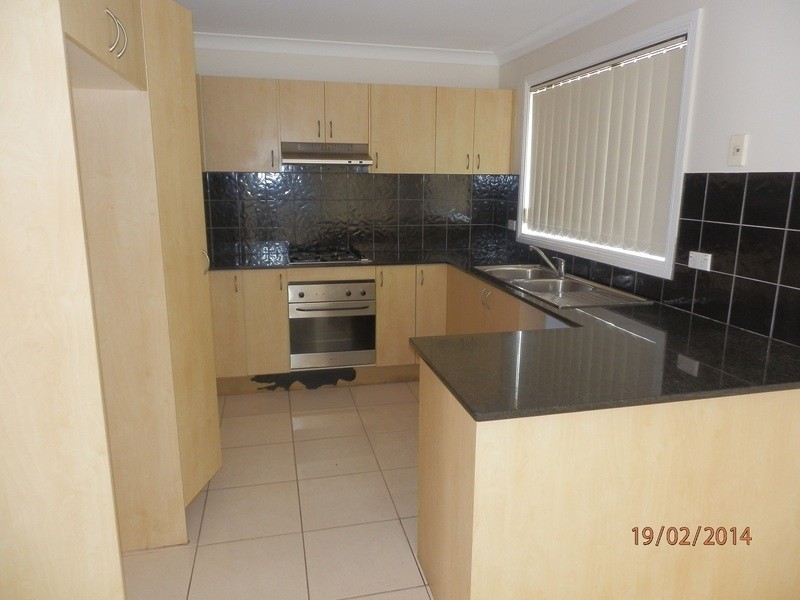 4/9 Yerona Road, Prestons NSW 2170