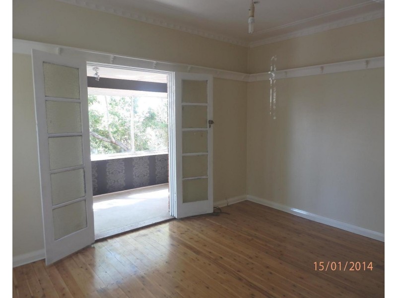18 Dunmore Avenue, Casula NSW 2170