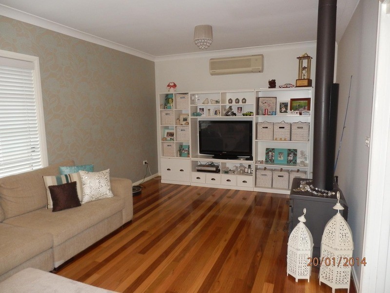 37 Barry Avenue, Catherine Field NSW 2557