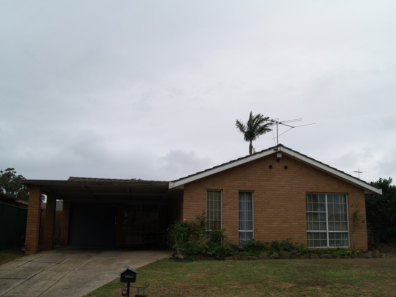 33 Grevillea Crescent, Prestons NSW 2170