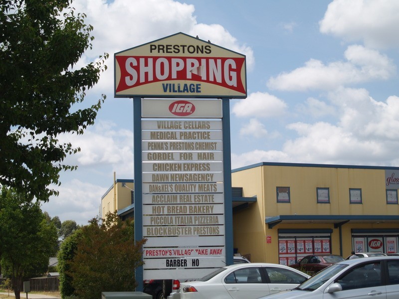 33 Grevillea Crescent, Prestons NSW 2170