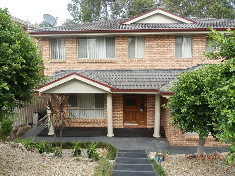 35 Leacocks Lane, Casula NSW 2170