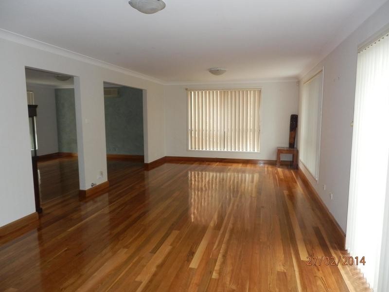 35 Leacocks Lane, Casula NSW 2170