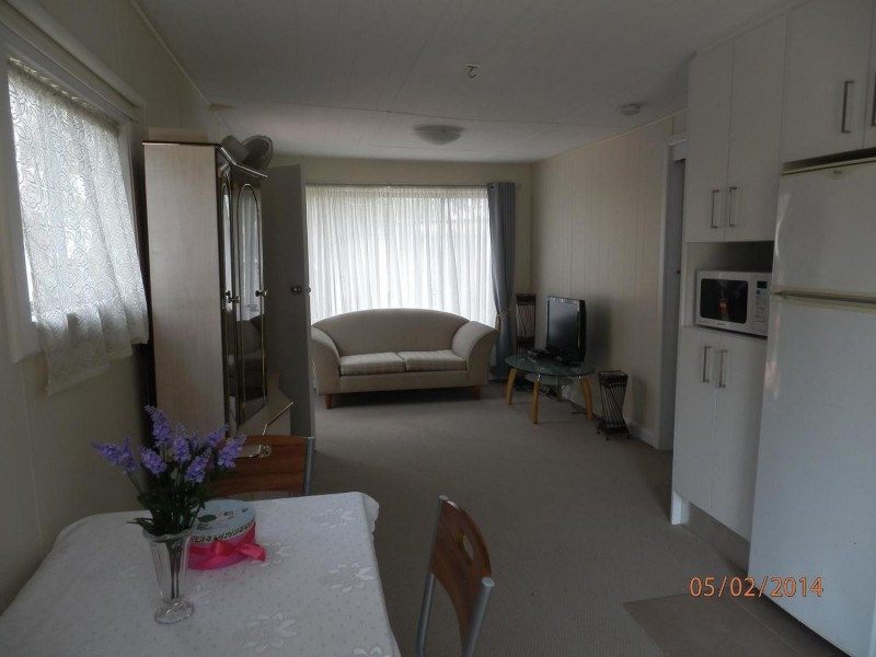 Flat/47 DeMeyrick Avenue, Casula NSW 2170