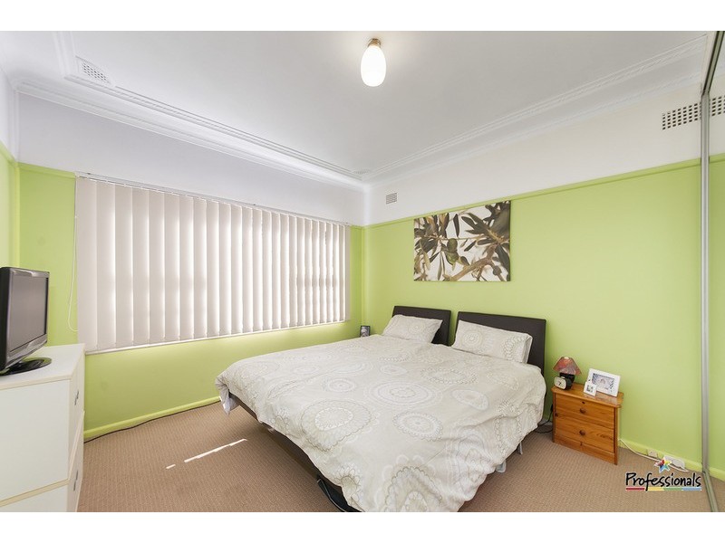 5 Amalfi Street, Lurnea NSW 2170