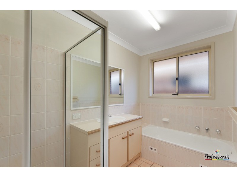 45 Kendall Drive, Casula NSW 2170