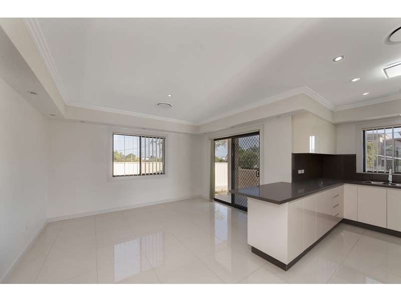 25A West Street, Lurnea NSW 2170