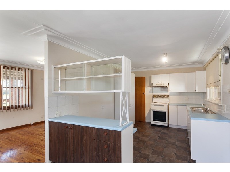 40 Reserve Road, Casula NSW 2170