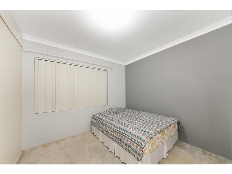 62 Jacaranda Crescent, Casula NSW 2170