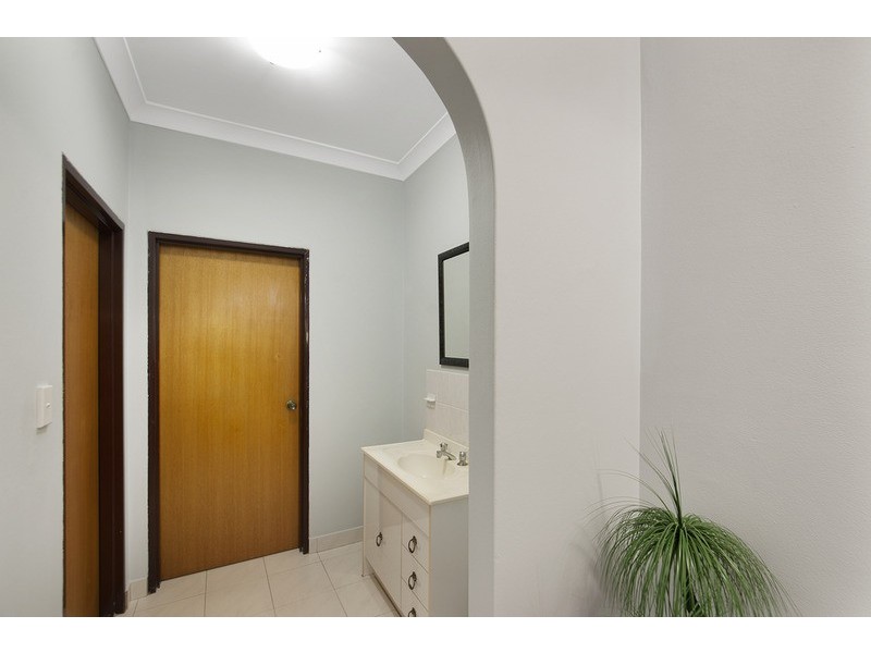 62 Jacaranda Crescent, Casula NSW 2170