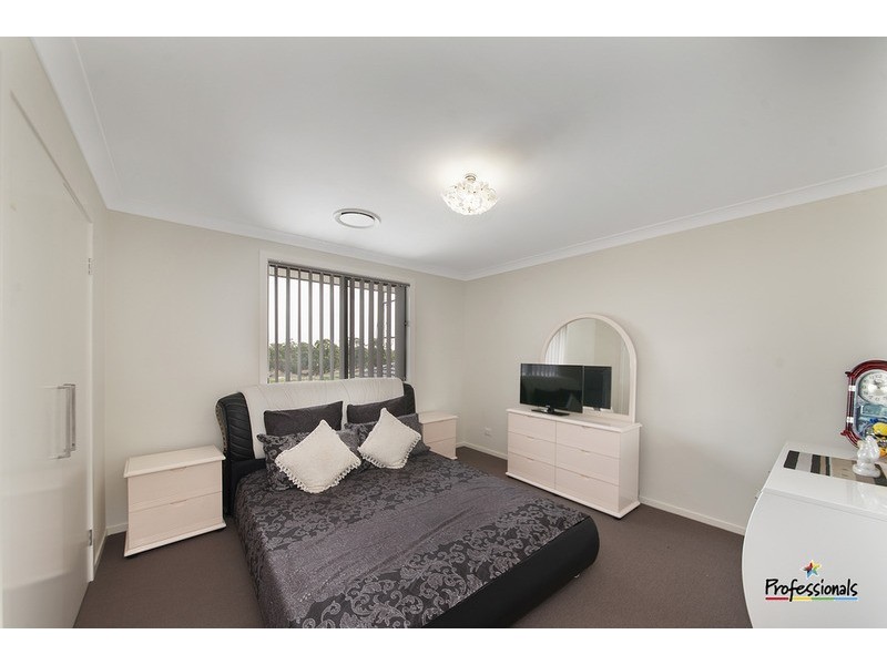 50 Flametree Street, Casula NSW 2170