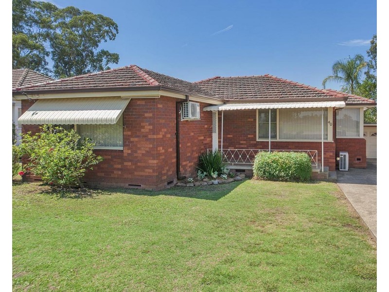40 Reserve Road, Casula NSW 2170