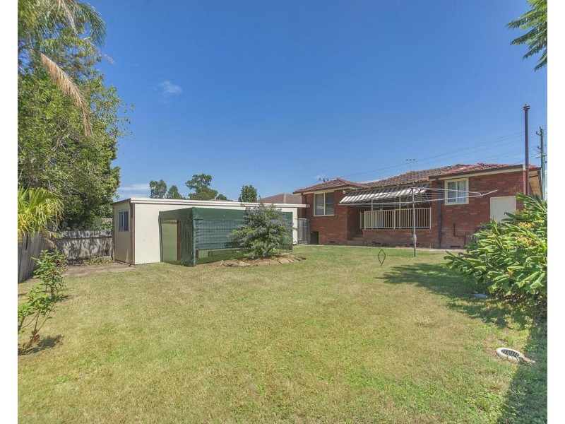 40 Reserve Road, Casula NSW 2170