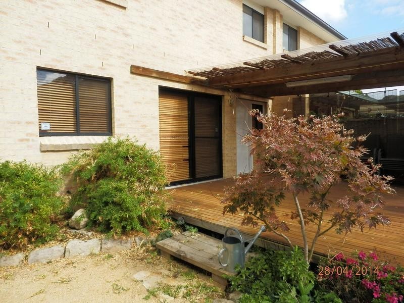 1/5 Lang Road, Casula NSW 2170