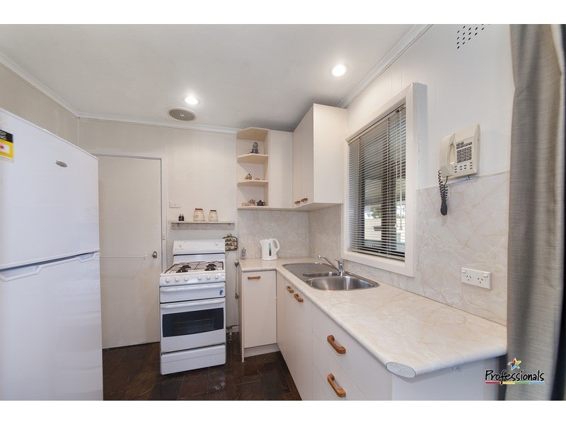 11 Hilda Avenue, Casula NSW 2170