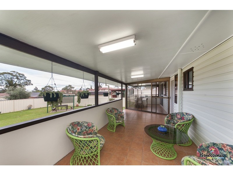 11 Hilda Avenue, Casula NSW 2170
