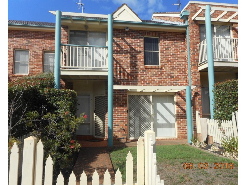 4/1-3 Kurrajong Road, Casula NSW 2170