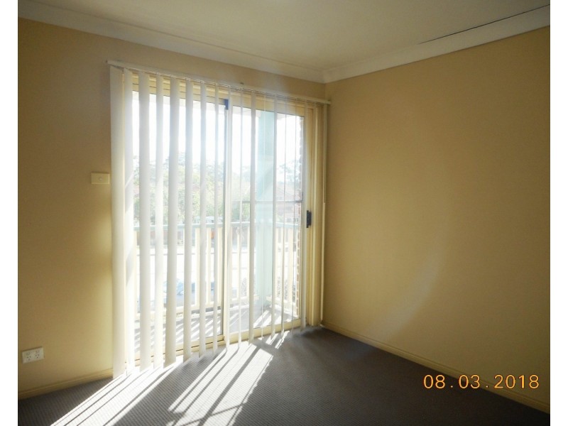 4/1-3 Kurrajong Road, Casula NSW 2170