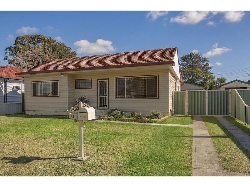 41 Wonga Road, Lurnea NSW 2170