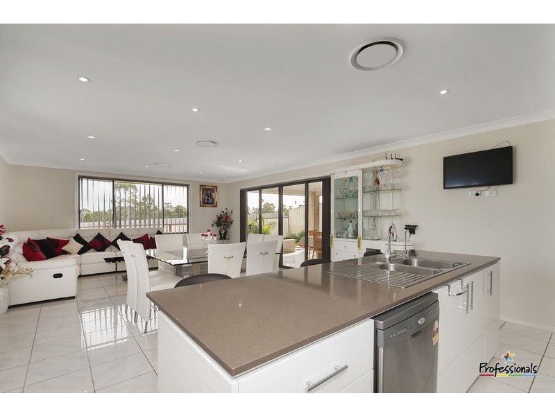 50 Flametree Street, Casula NSW 2170