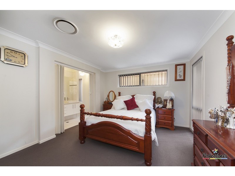 50 Flametree Street, Casula NSW 2170