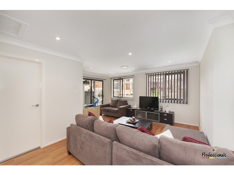 50 Flametree Street, Casula NSW 2170