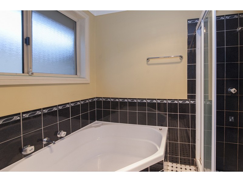 1/10 Durack  Place, Casula NSW 2170