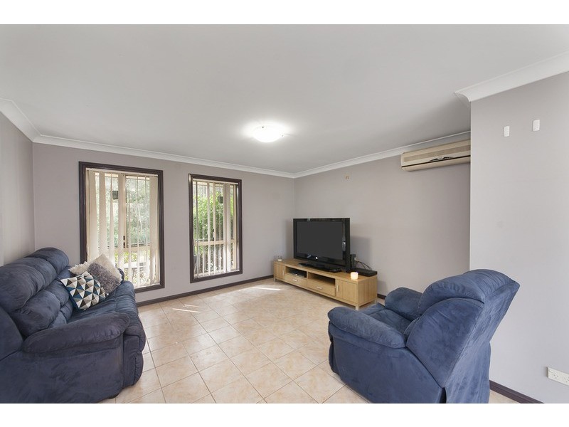 22B Kitson  Way, Casula NSW 2170