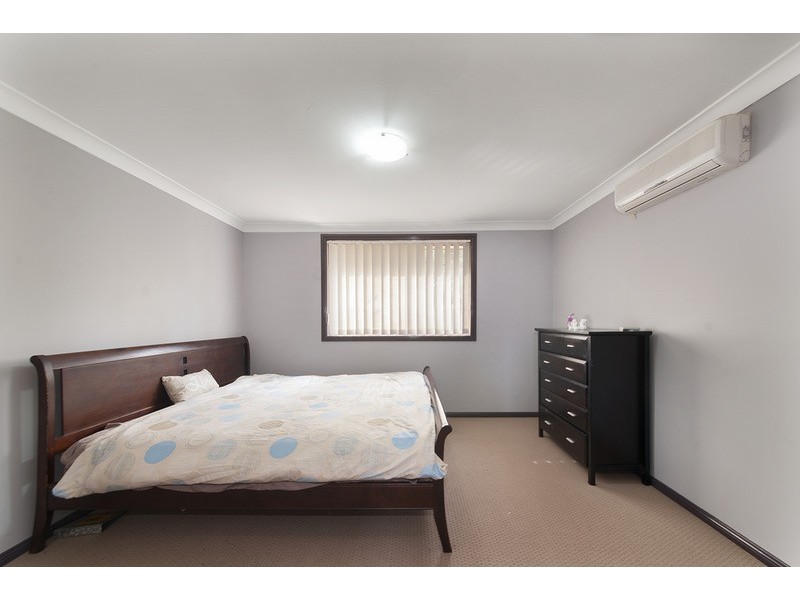 22B Kitson  Way, Casula NSW 2170