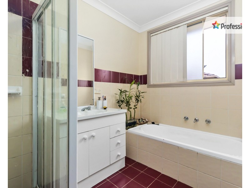 22B Kitson Way, Casula NSW 2170