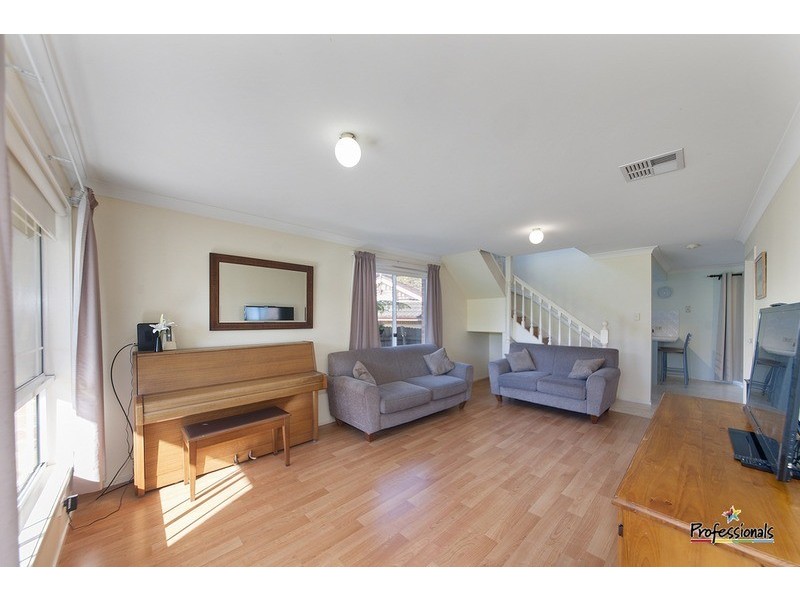 6A Boldrewood  Avenue, Casula NSW 2170