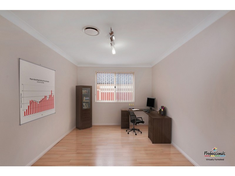 32 Kendall Drive, Casula NSW 2170