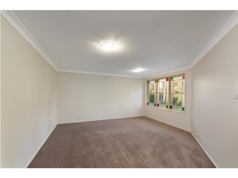 26 Niland Way, Casula NSW 2170