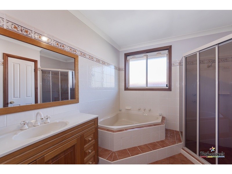 14  Tarago Place, Prestons NSW 2170