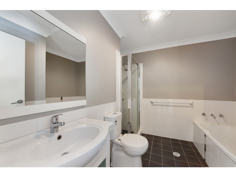 7/6-8 Mint Close, Casula NSW 2170