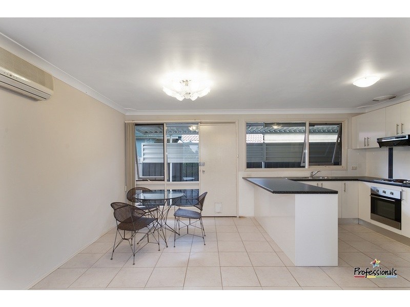 18 Mckell  Avenue, Casula NSW 2170