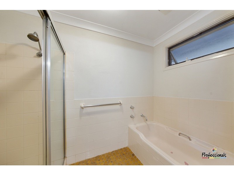 18 Mckell  Avenue, Casula NSW 2170