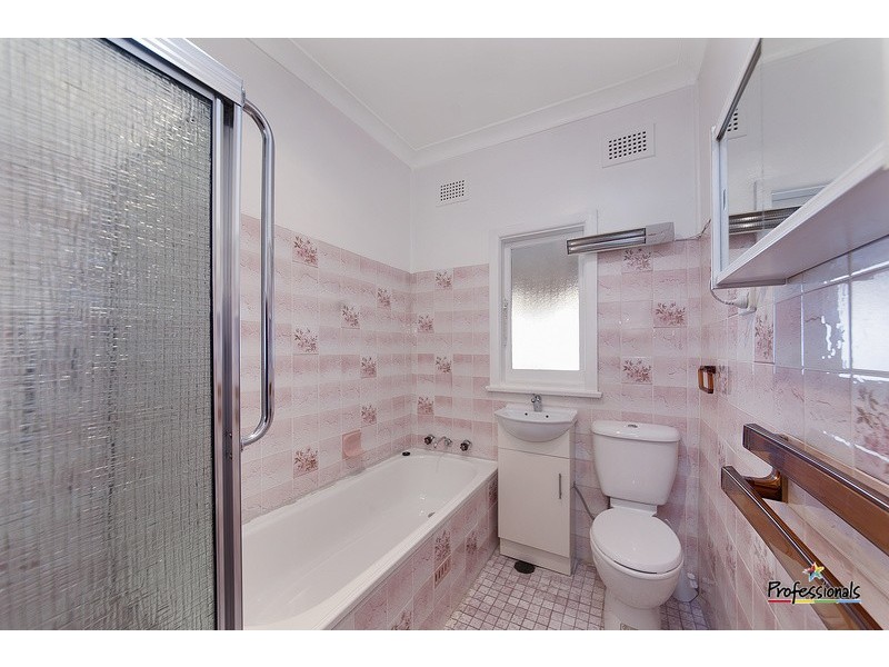 502 Hume  Highway, Casula NSW 2170