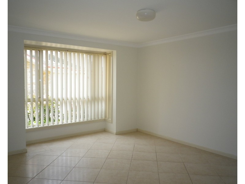 4/9-11 Doomben Close, Casula NSW 2170